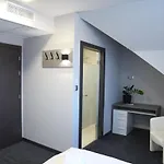 Hotel Dom Przyjec ewa Piece (Silesia)
