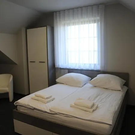 Dom Przyjec ewa فندق